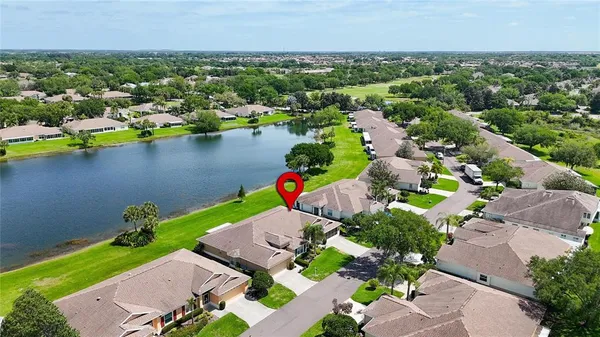 $272,000 | 2312 Brookfield Greens Circle, Unit 61, Sun City Center, FL 33573