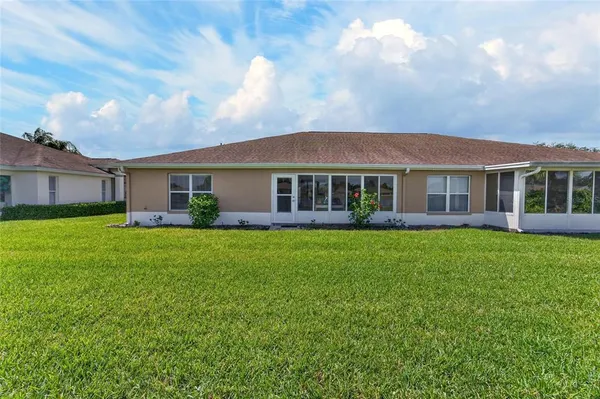 $272,000 | 2312 Brookfield Greens Circle, Unit 61, Sun City Center, FL 33573