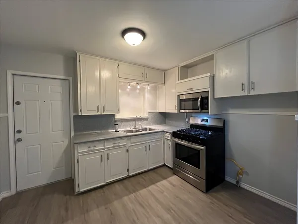 $1,550 | 4801 Lansdown Drive, Corpus Christi, TX 78411
