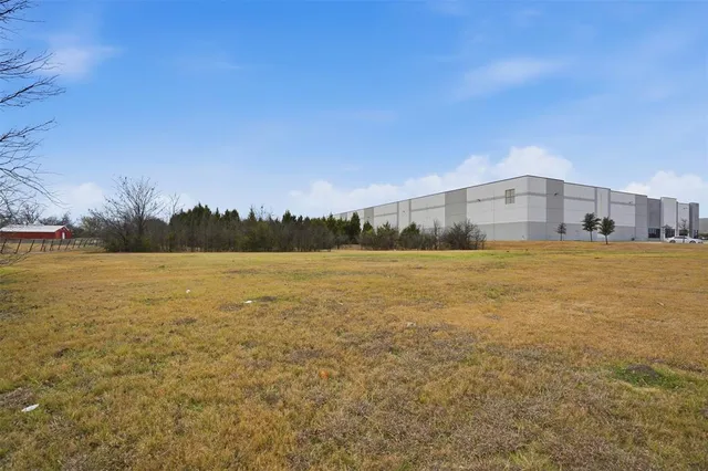 a view of an ocean with city view