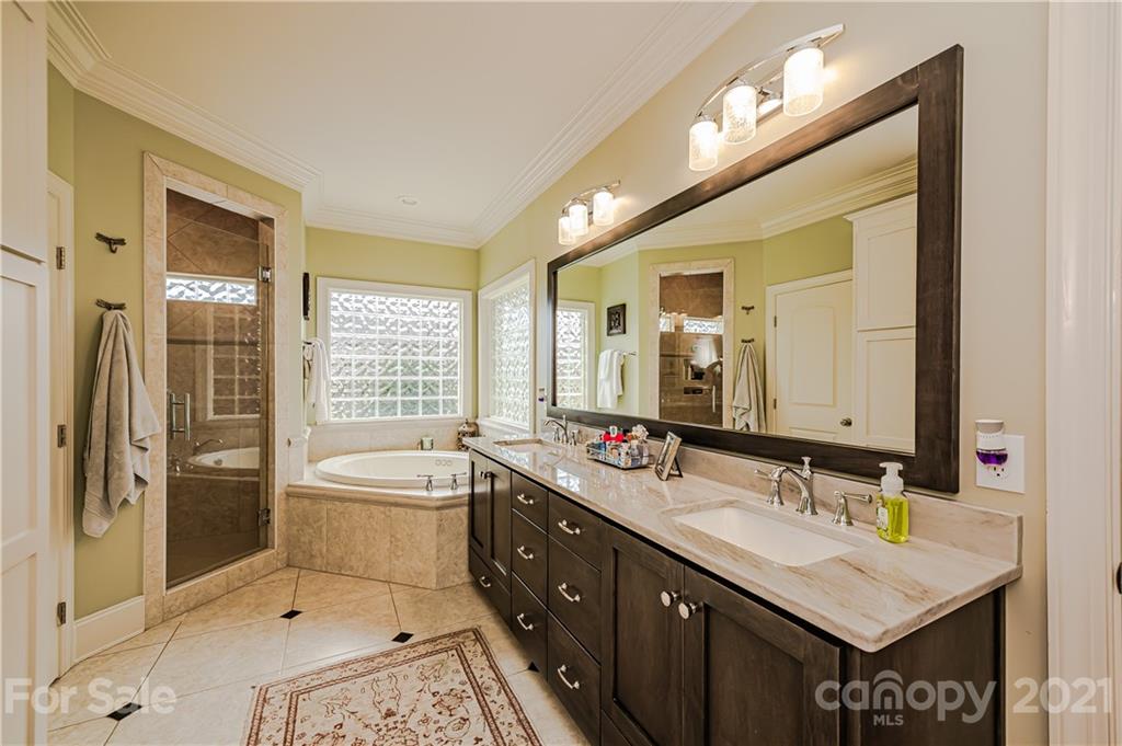 6640 Fox Ridge Circle Davidson, NC 28036 - Photo 21 of 40