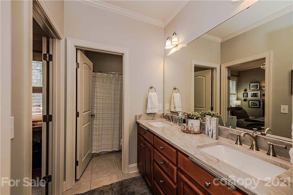 6640 Fox Ridge Circle Davidson, NC 28036 - Photo 25 of 40