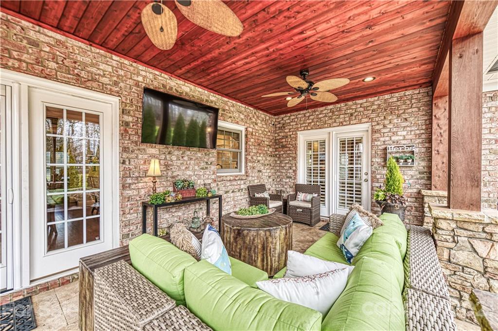6640 Fox Ridge Circle Davidson, NC 28036 - Photo 34 of 40