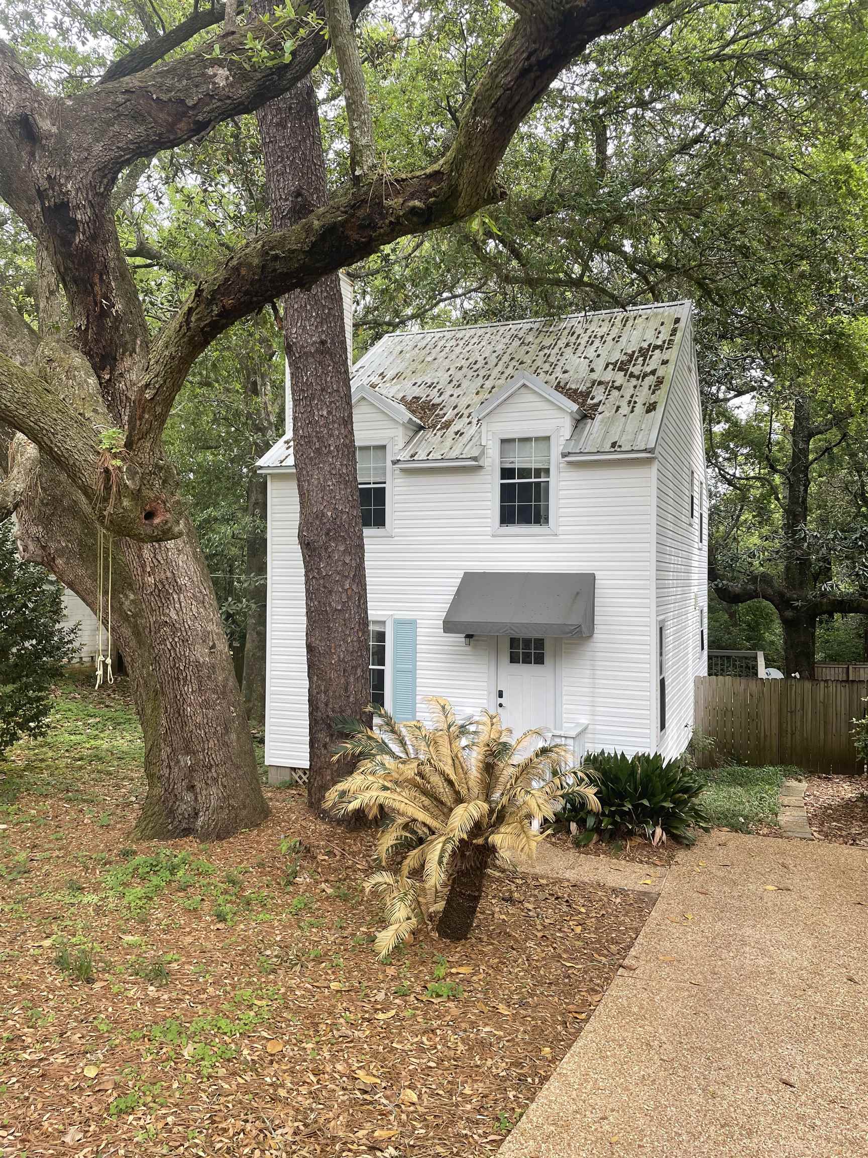 53 Brown Street Fairhope, AL 36532 - Photo 1 of 5 Main Front
