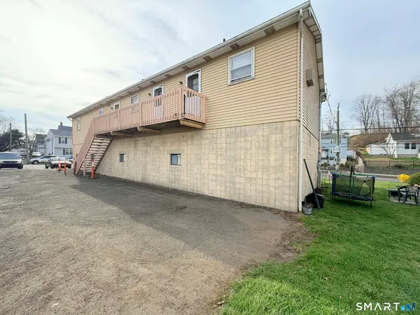 $699,000 | 94 South Street, Danbury, CT 06810