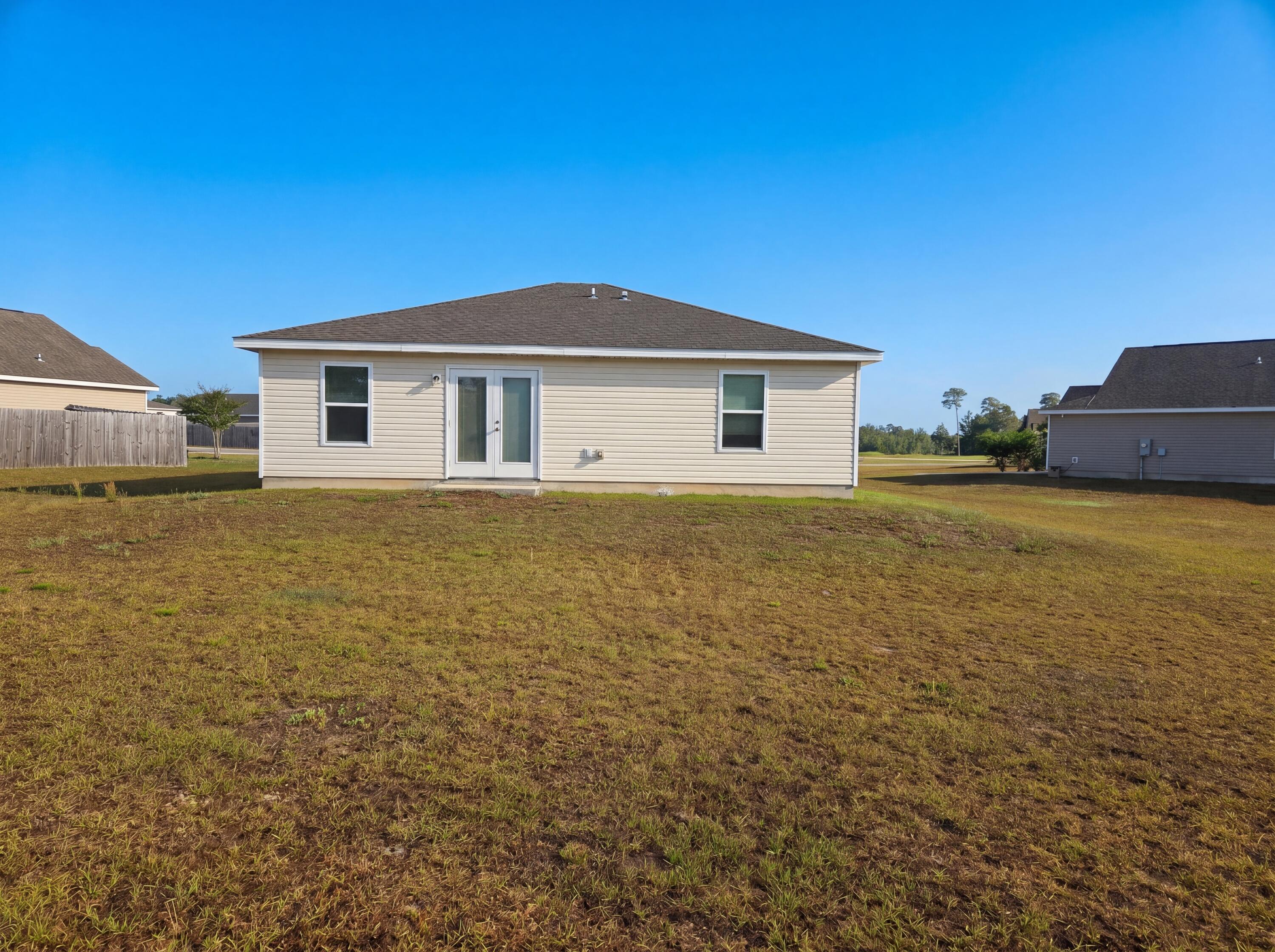 128 Lawson Loop DeFuniak Springs, FL 32433 - Photo 5 of 21 listing_4