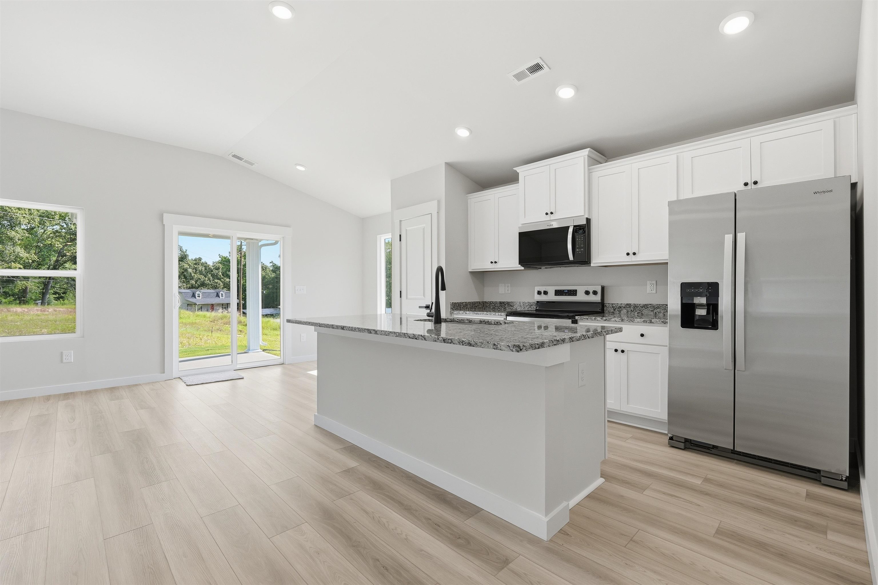 442 West Claywalk Road Woodruff, SC 29388 - Photo 3 of 7 Gallery Image 3