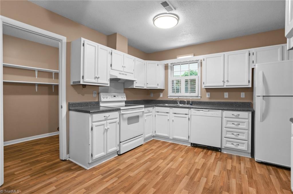 1405 Pepper Hill Road Greensboro, NC 27407 - Photo 23 of 50