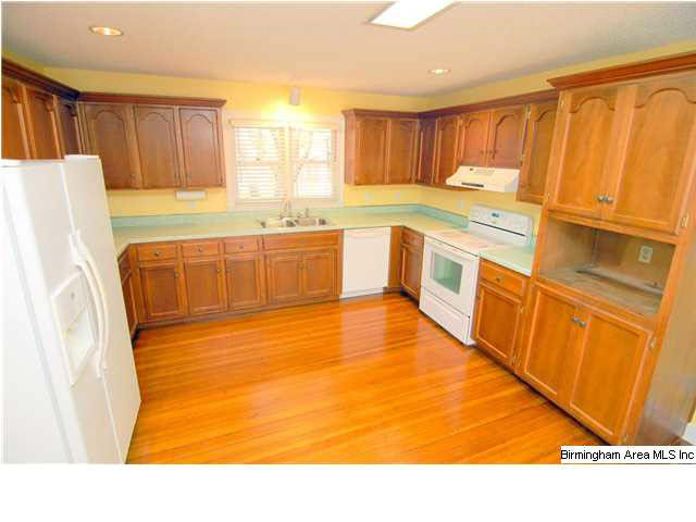 560 Beasley Road Gardendale, AL 35071 - Photo 6 of 23