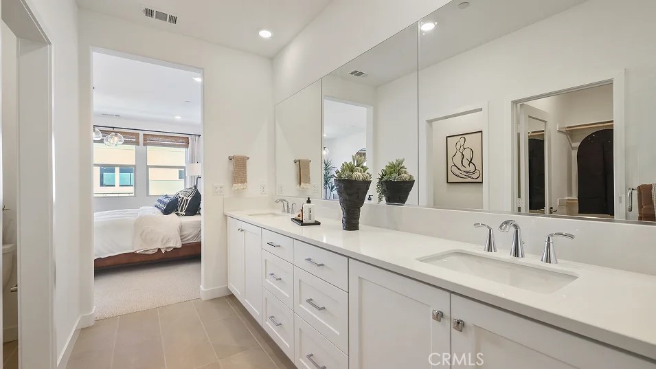 795 Walnut Terrace Montebello, CA 90640 - Photo 13 of 35 Photos shown are of model only- not actual homesite.