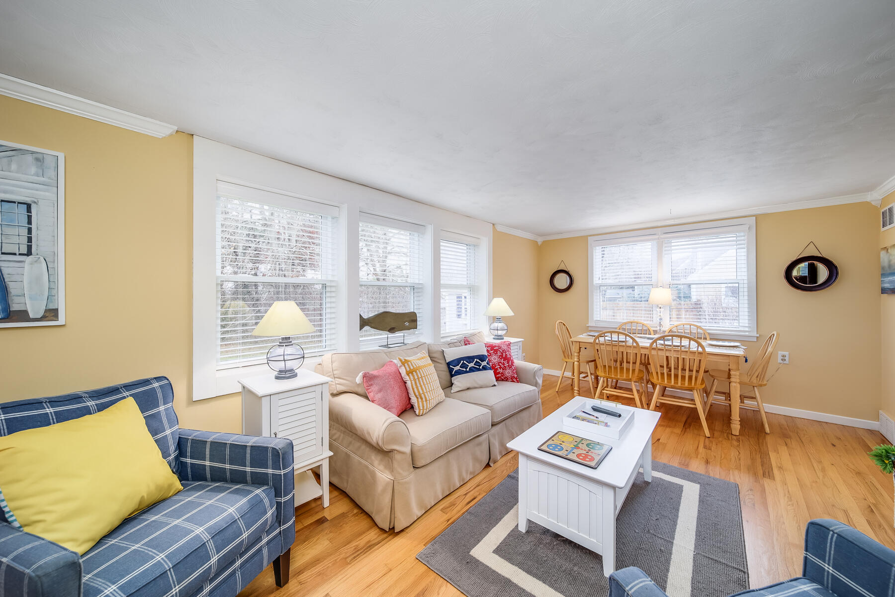 40 Seaview Road Eastham, MA 02642 - Photo 12 of 48 Livingroom