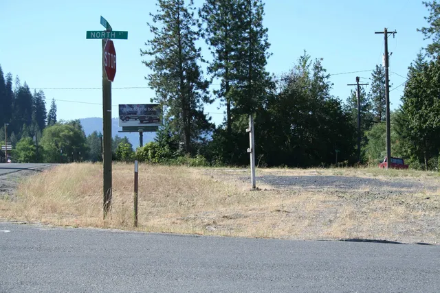 $79,500 | 395 South Hwy Addy Wa 99101 Highway, Addy, WA 99101