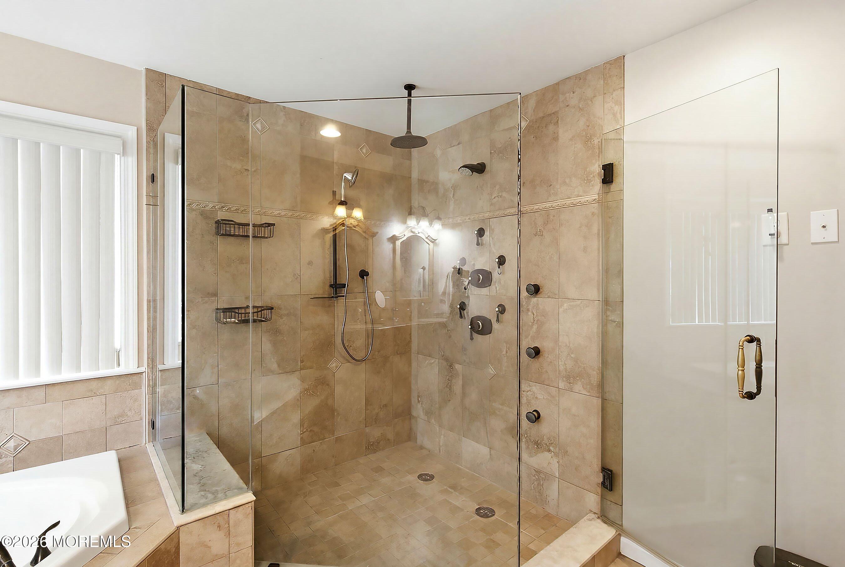 7 Cidermill Court Howell, NJ 07731 - Photo 26 of 34 33-Bath 4C