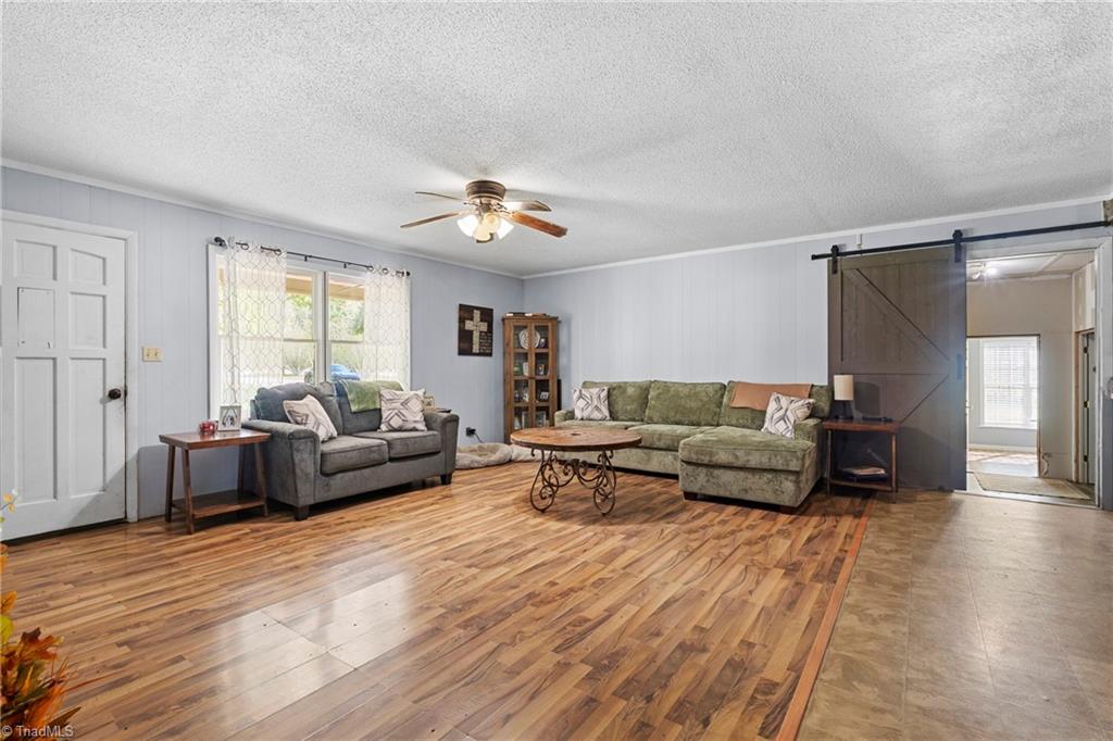 980 West Slate Mine Road New London, NC 28127 - Photo 5 of 29 Great Room