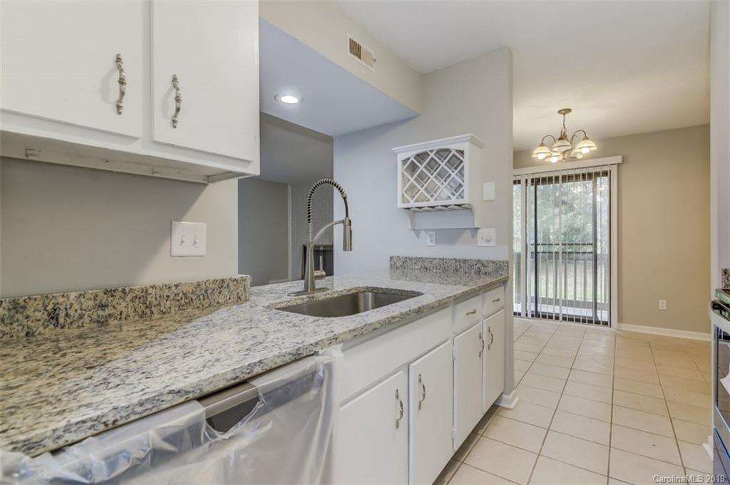 11004 Harrowfield Road Charlotte, NC 28226 - Photo 13 of 38