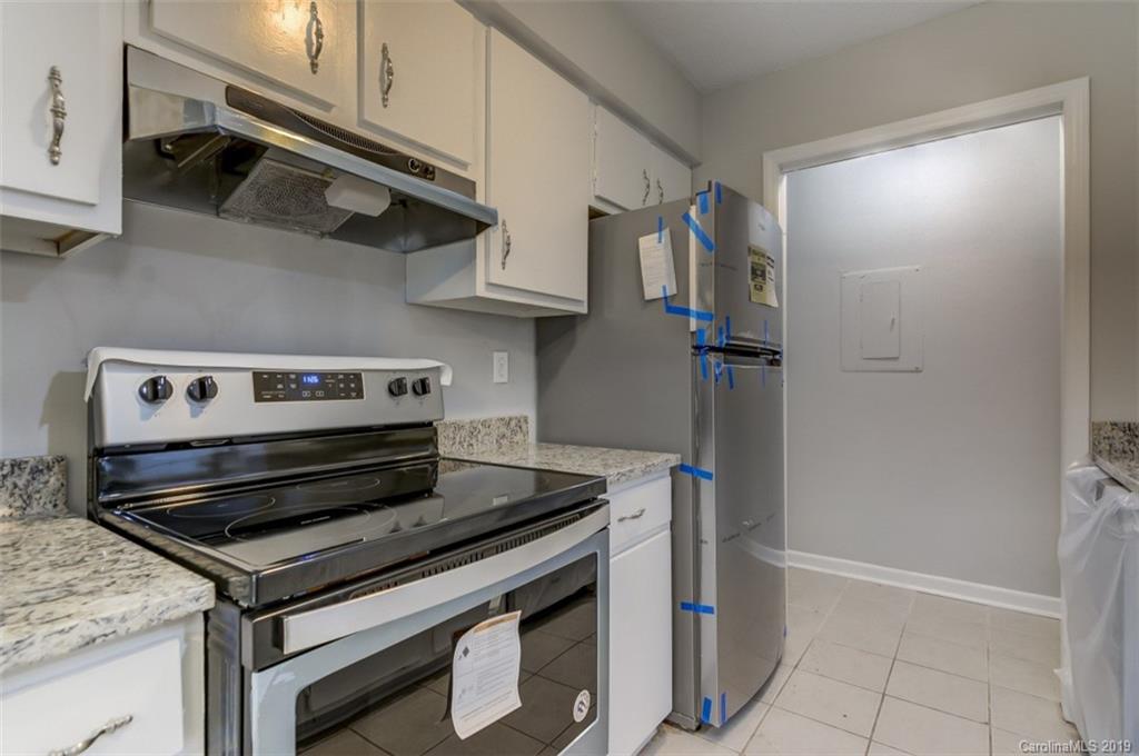 11004 Harrowfield Road Charlotte, NC 28226 - Photo 16 of 38