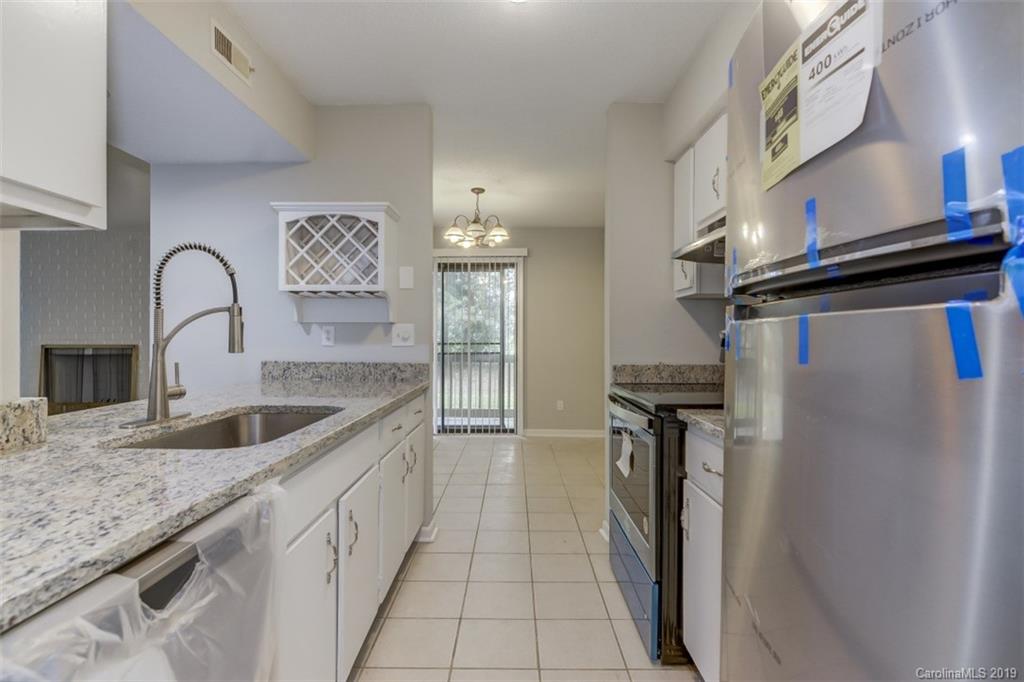 11004 Harrowfield Road Charlotte, NC 28226 - Photo 17 of 38