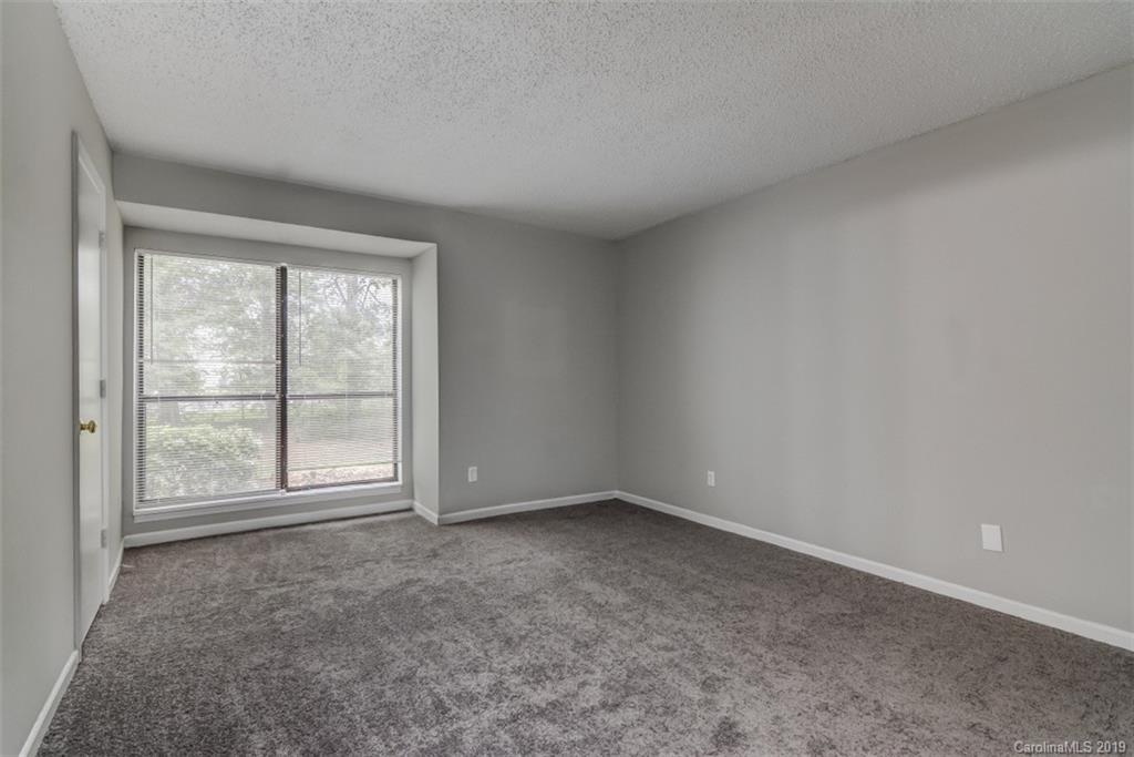 11004 Harrowfield Road Charlotte, NC 28226 - Photo 22 of 38