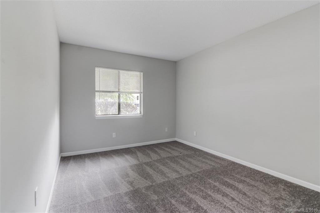 11004 Harrowfield Road Charlotte, NC 28226 - Photo 26 of 38