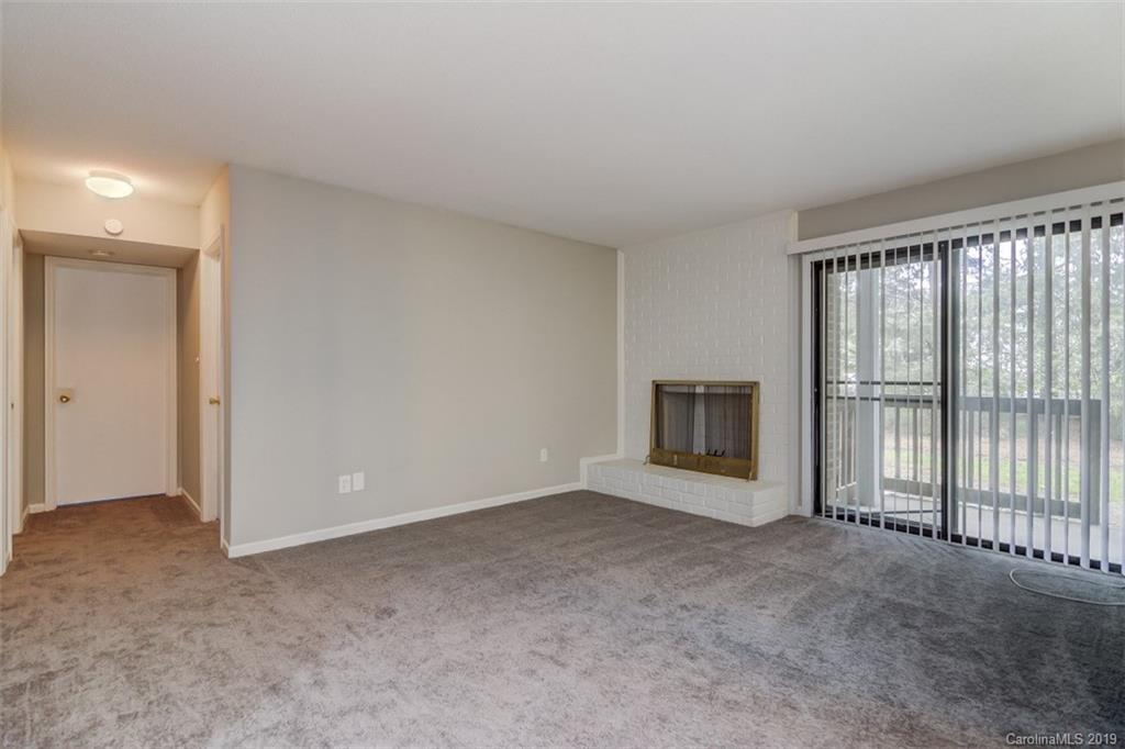 11004 Harrowfield Road Charlotte, NC 28226 - Photo 6 of 38