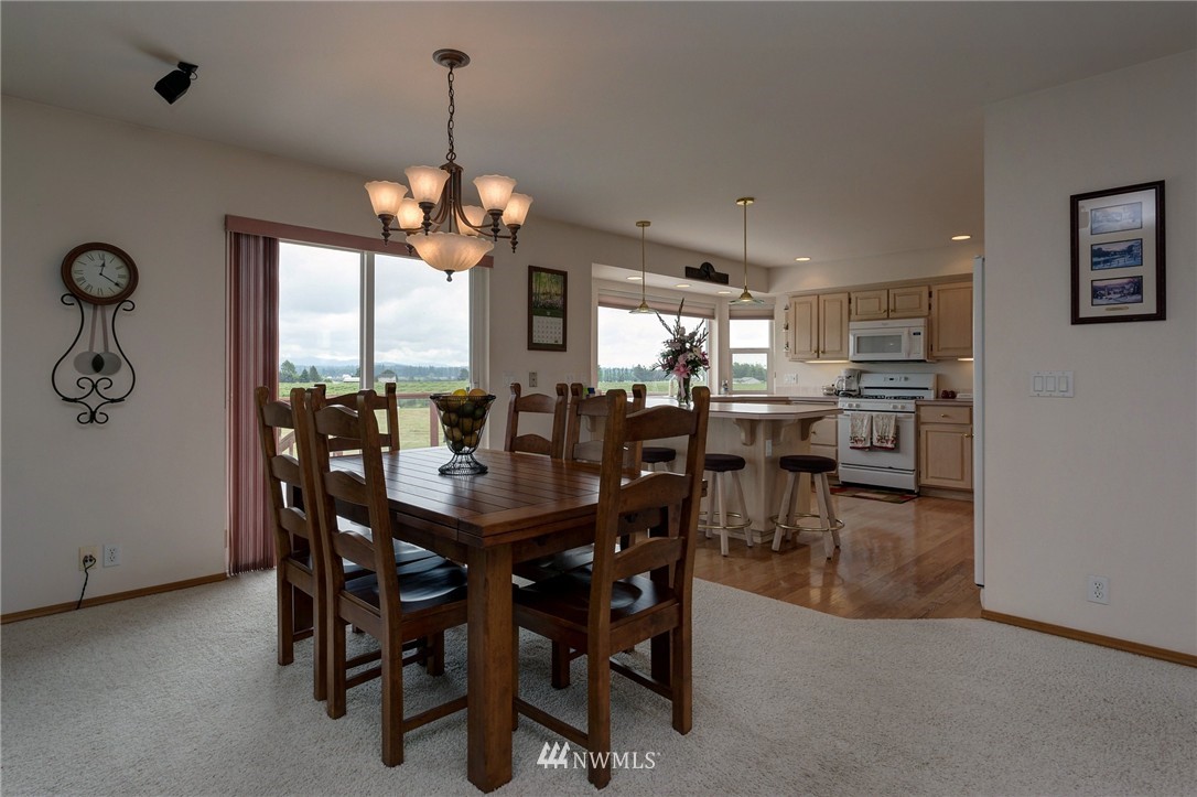 657 East Pole Road Lynden, WA 98264 - Photo 14 of 25