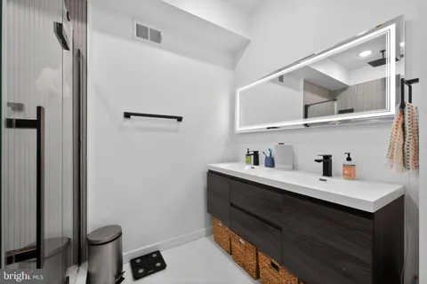 $650,000 | 1526 Manton Street, Philadelphia, PA 19146