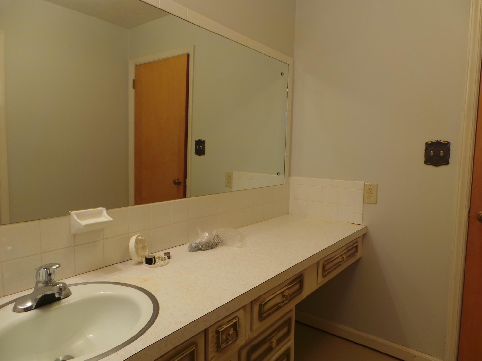 303 Hidden Valley Road Kingsport, TN 37663 - Photo 24 of 100 20200221_135912