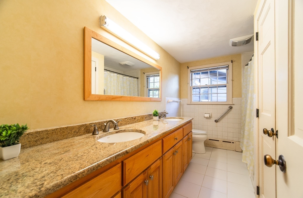 256 North Road Hampden, MA 01036 - Photo 14 of 42