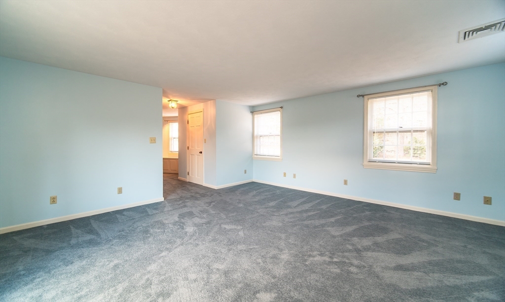 256 North Road Hampden, MA 01036 - Photo 17 of 42