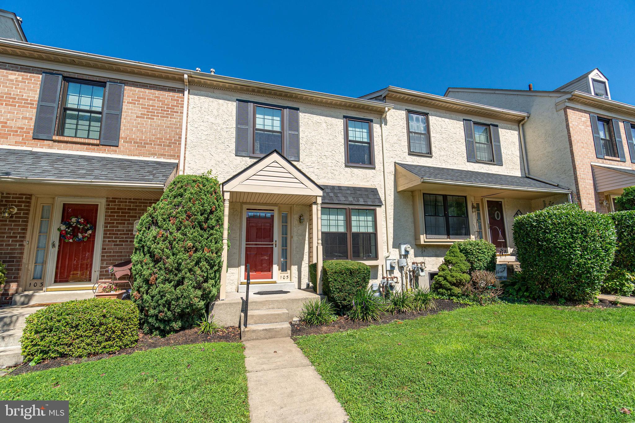 105 Bradbury Road Brookhaven, PA 19015 - Photo 1 of 28