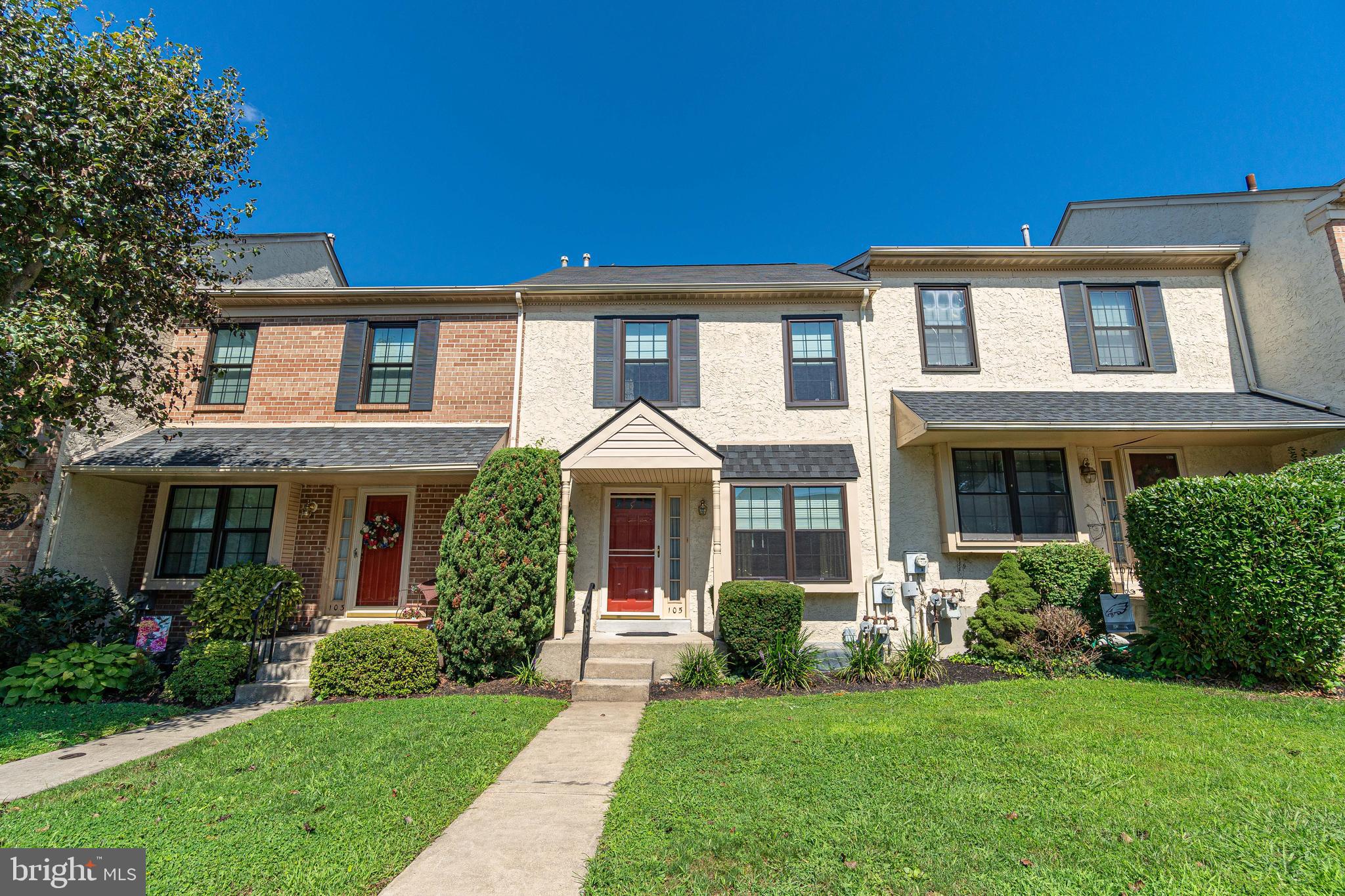 105 Bradbury Road Brookhaven, PA 19015 - Photo 2 of 28