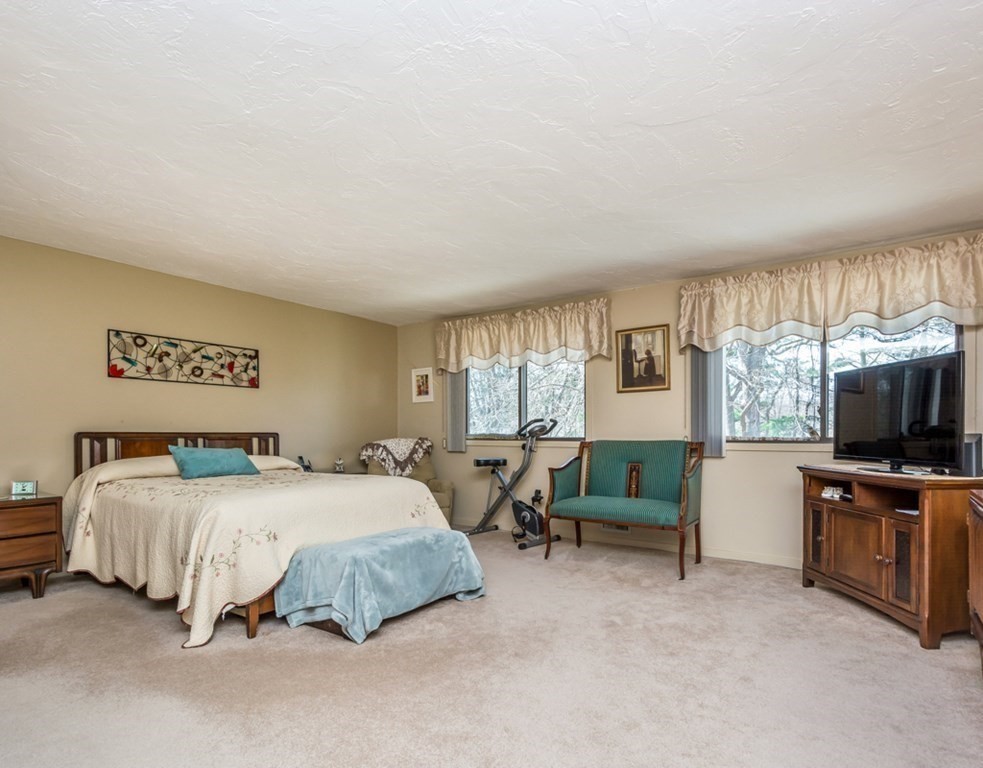 189 Littleton Road, Unit 68 Chelmsford, MA 01824 - Photo 11 of 28 Gallery Image 11