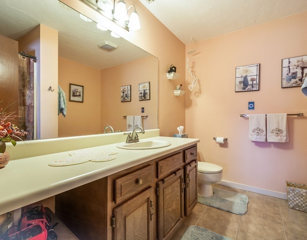 189 Littleton Road, Unit 68 Chelmsford, MA 01824 - Photo 14 of 28 Gallery Image 14