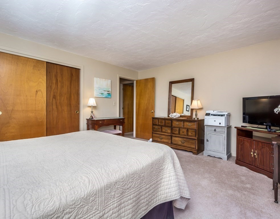 189 Littleton Road, Unit 68 Chelmsford, MA 01824 - Photo 17 of 28 Gallery Image 17