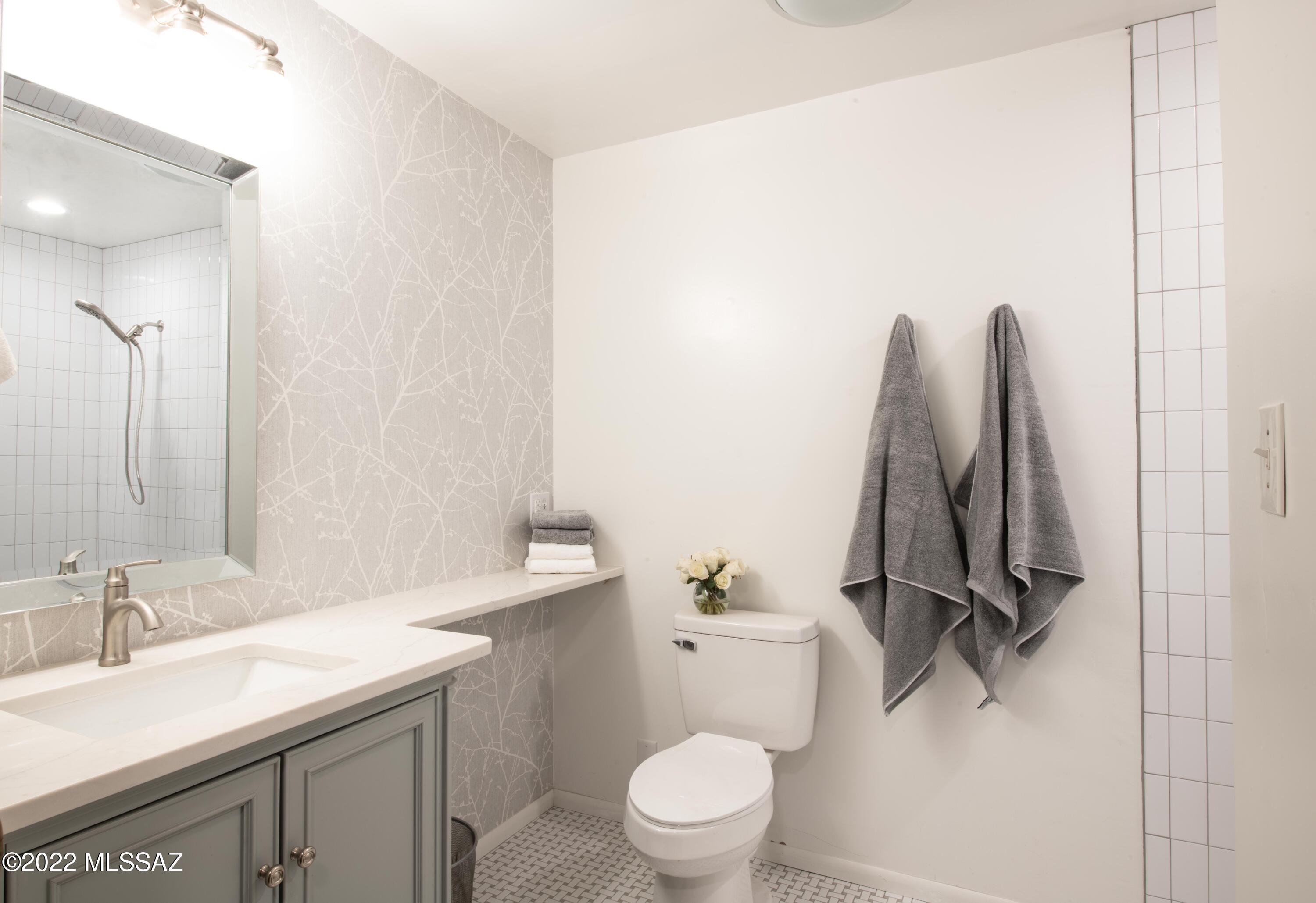 5705 East Fort Lowell Road Tucson, AZ 85712 - Photo 23 of 39
