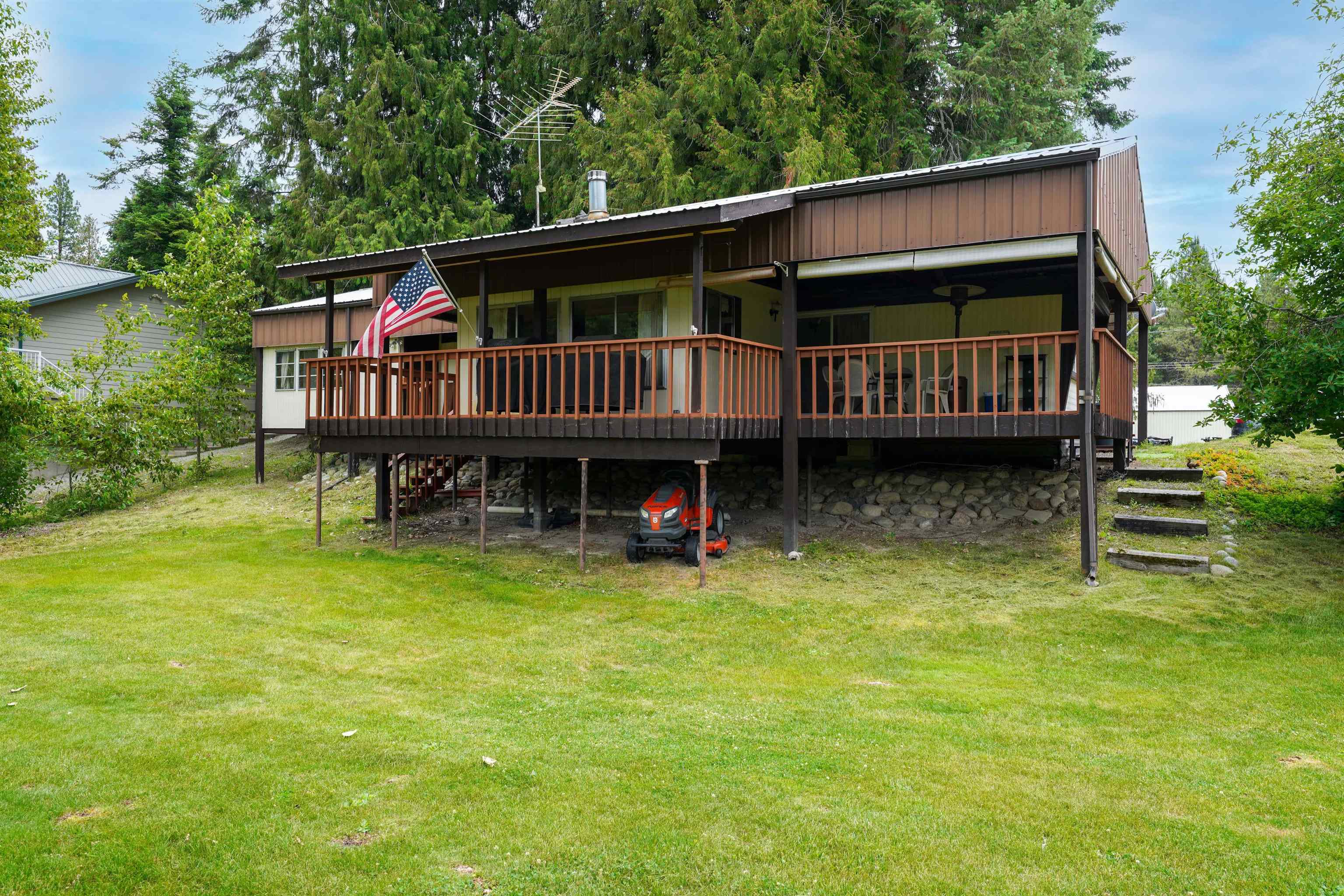 1261 Riverbend Loop Road Cusick, WA 99119 - Photo 3 of 35