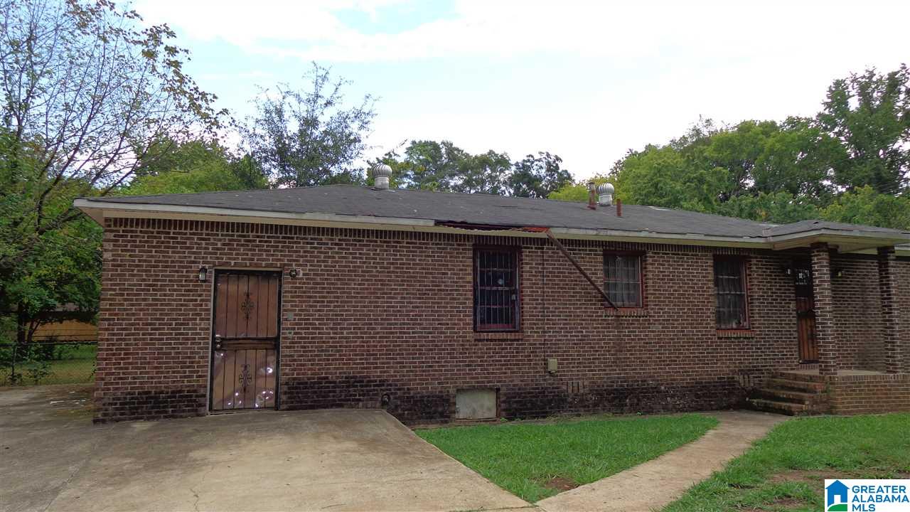 1301 14th Place Southwest Birmingham, AL 35211 - Photo 3 of 17