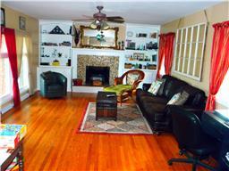 1325 Westfield Road Dickson, TN 37055 - Photo 4 of 12 Gallery Image 4
