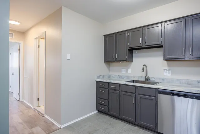 $175,000 | 440 Baldwin Avenue, Rochester, MI 48307