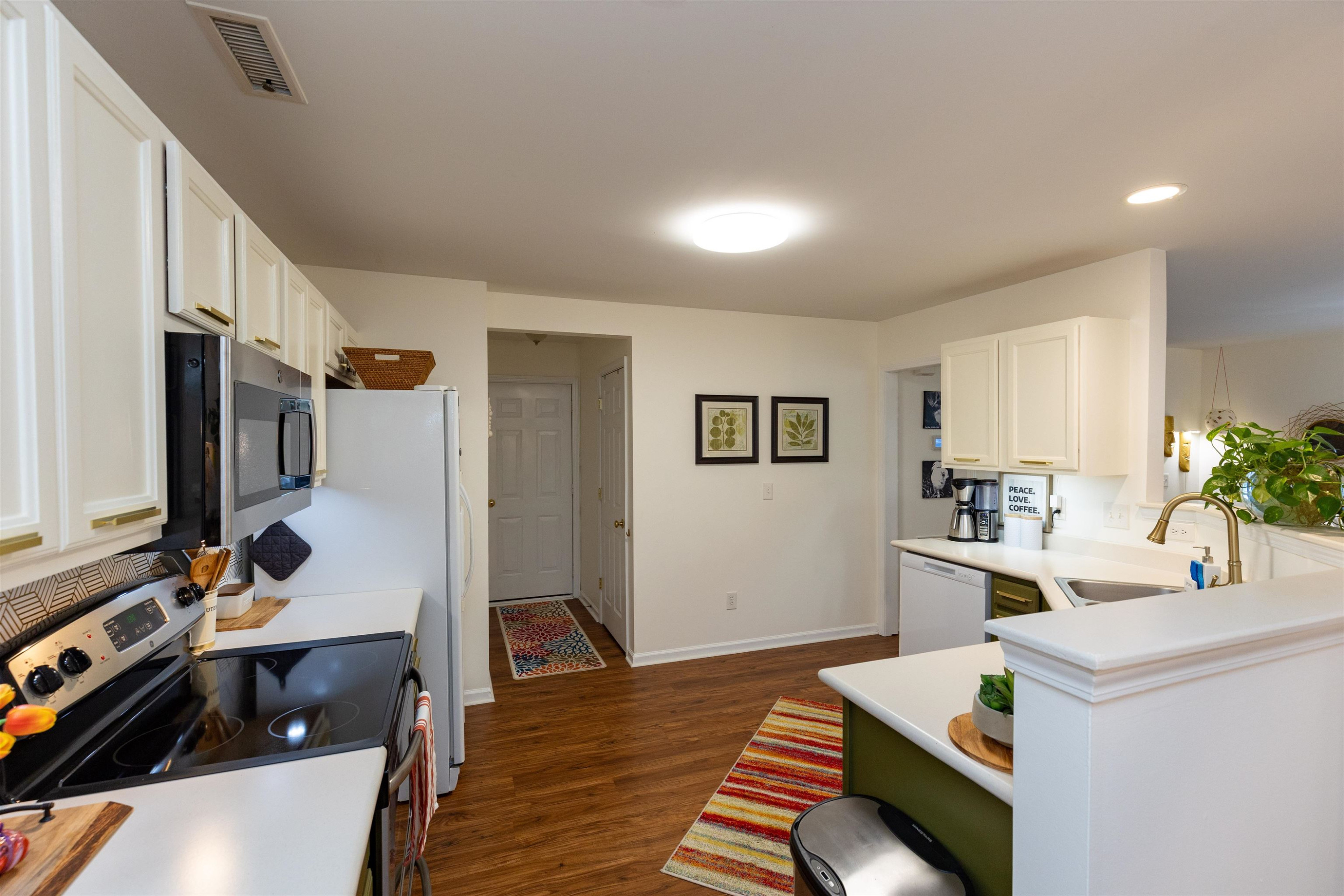255 Inkster Cove Raleigh, NC 27603 - Photo 9 of 29 Photo 9
