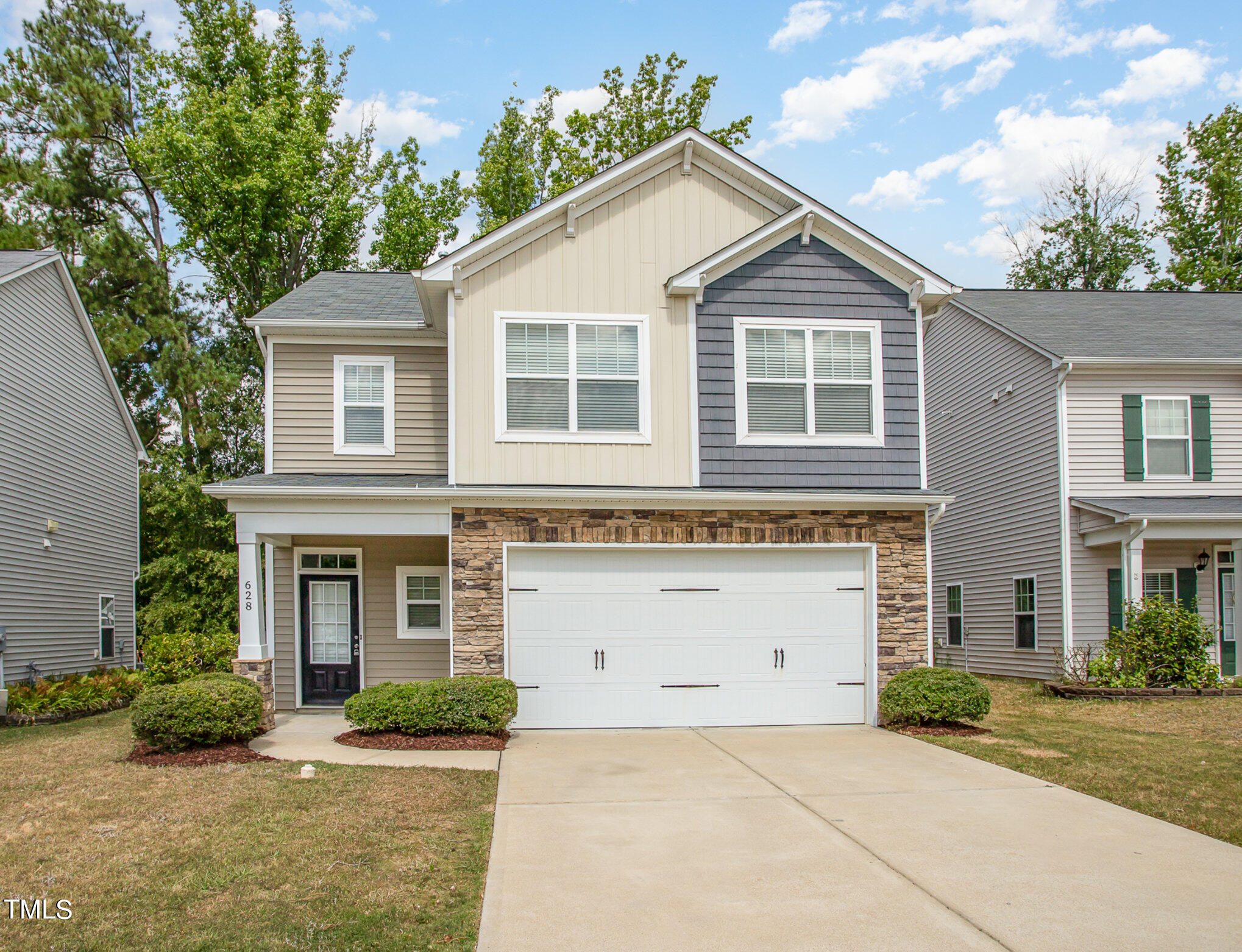 628 Smith Ridge Way Fuquay-Varina, NC 27526 - Photo 2 of 27 Front Elevation