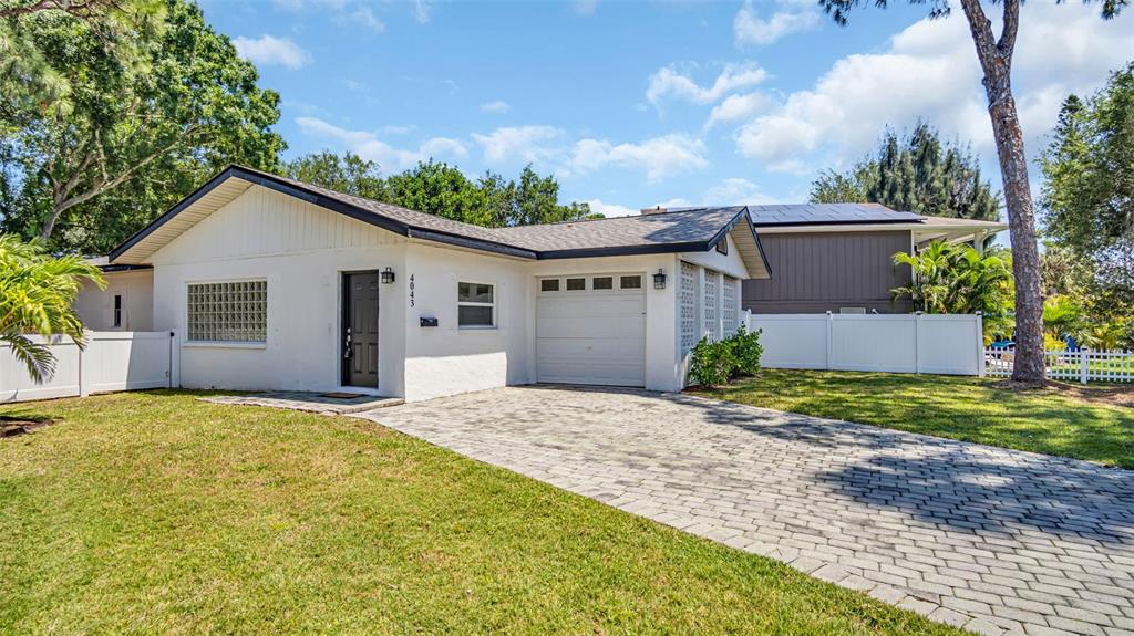 4043 Shore Acres Blvd Northeast