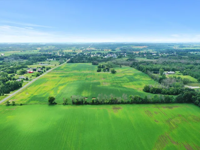 $995,000 | 11530 San Road, Whitelaw, WI 54247