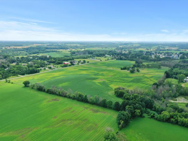 $949,000 | 11530 San Road, Franklin, WI 54247
