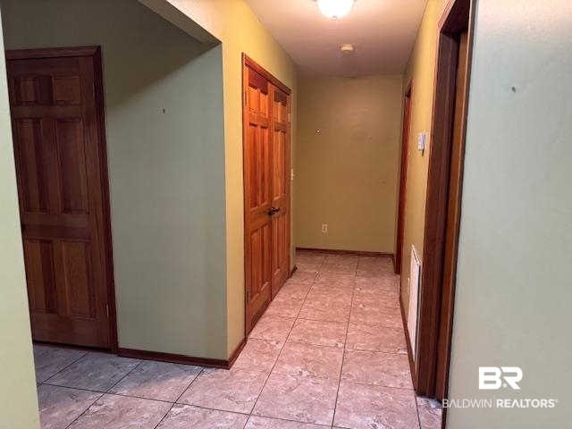 2800 Pine Ridge Drive Lillian, AL 36549 - Photo 25 of 37 Hallway