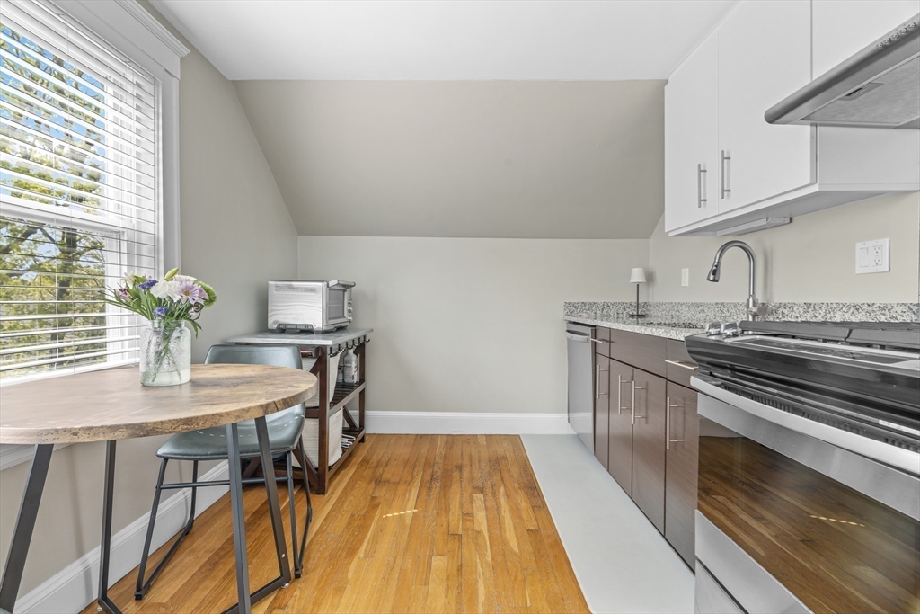 96 Redlands Road, Unit 3 Boston, MA 02132 - Photo 17 of 29 Gallery Image 17