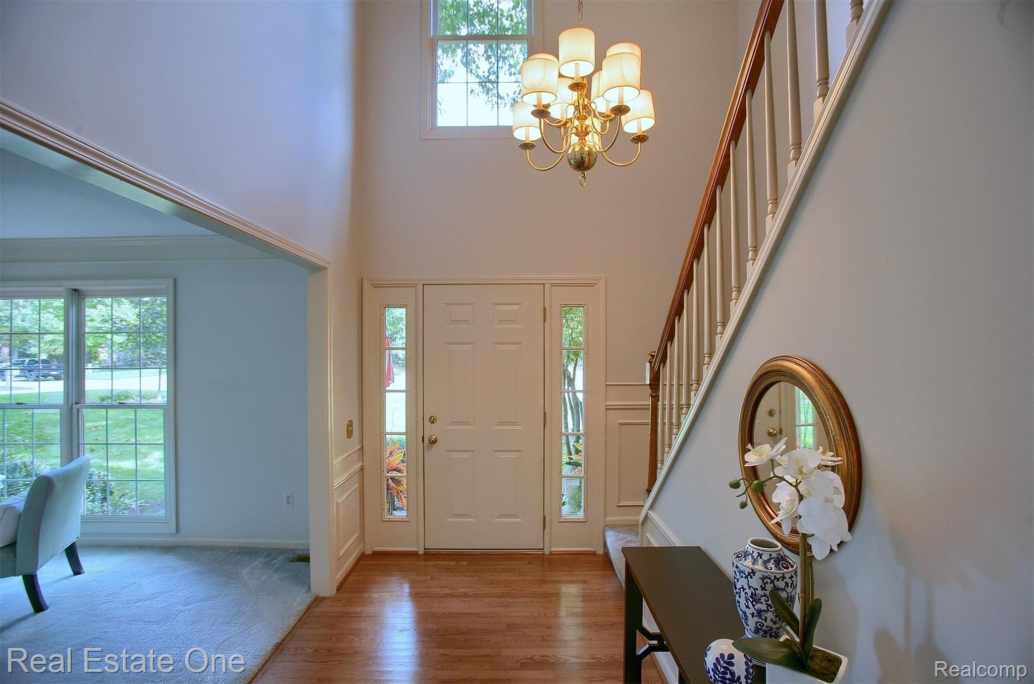 3260 Windwood Road West Bloomfield, MI 48324 - Photo 2 of 41 3-Foyer.jpg