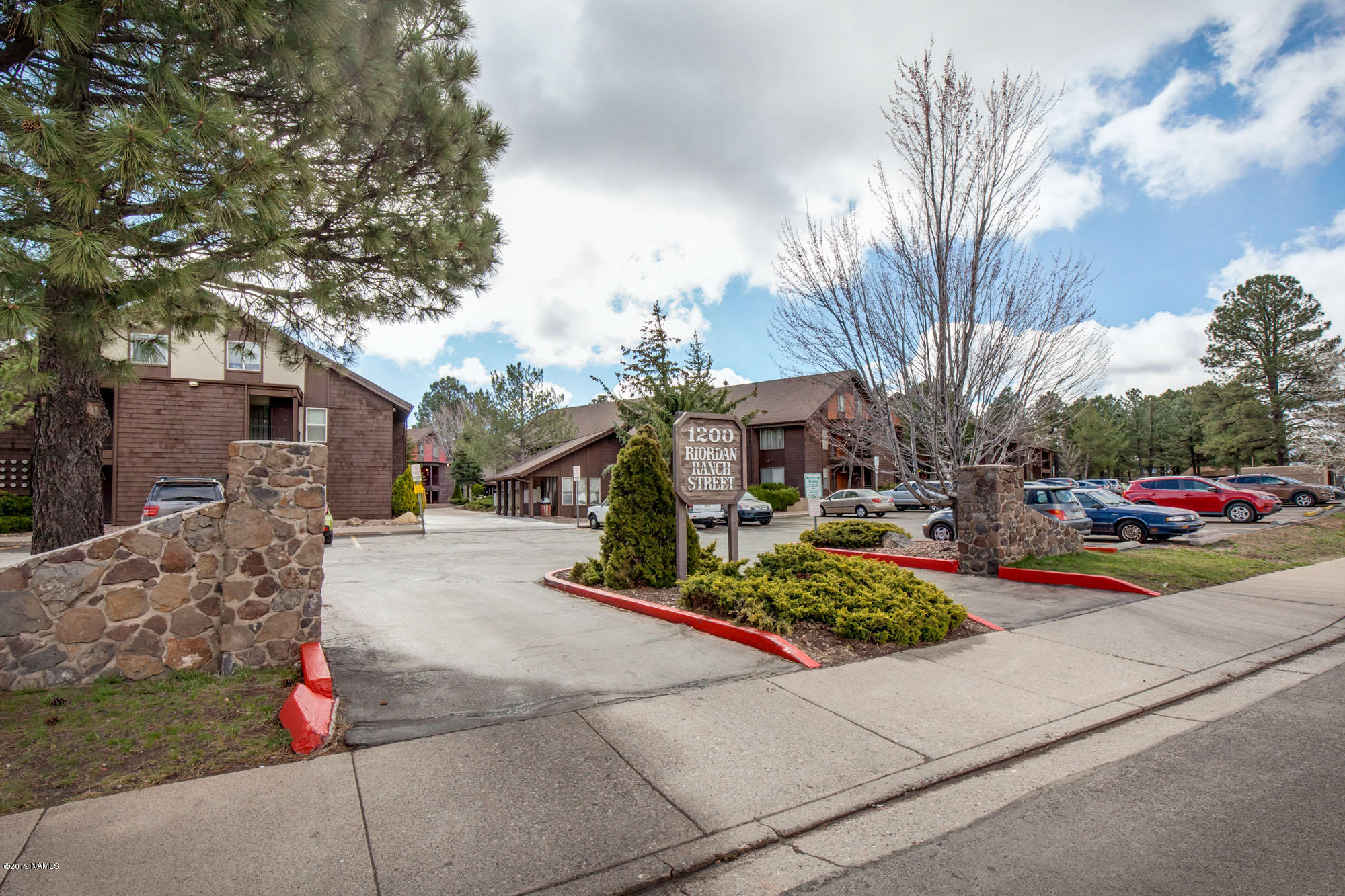 1200 South Riordan Ranch Street, Unit 16126 Flagstaff, AZ 86001 - Photo 21 of 21 University Meadows Entrance