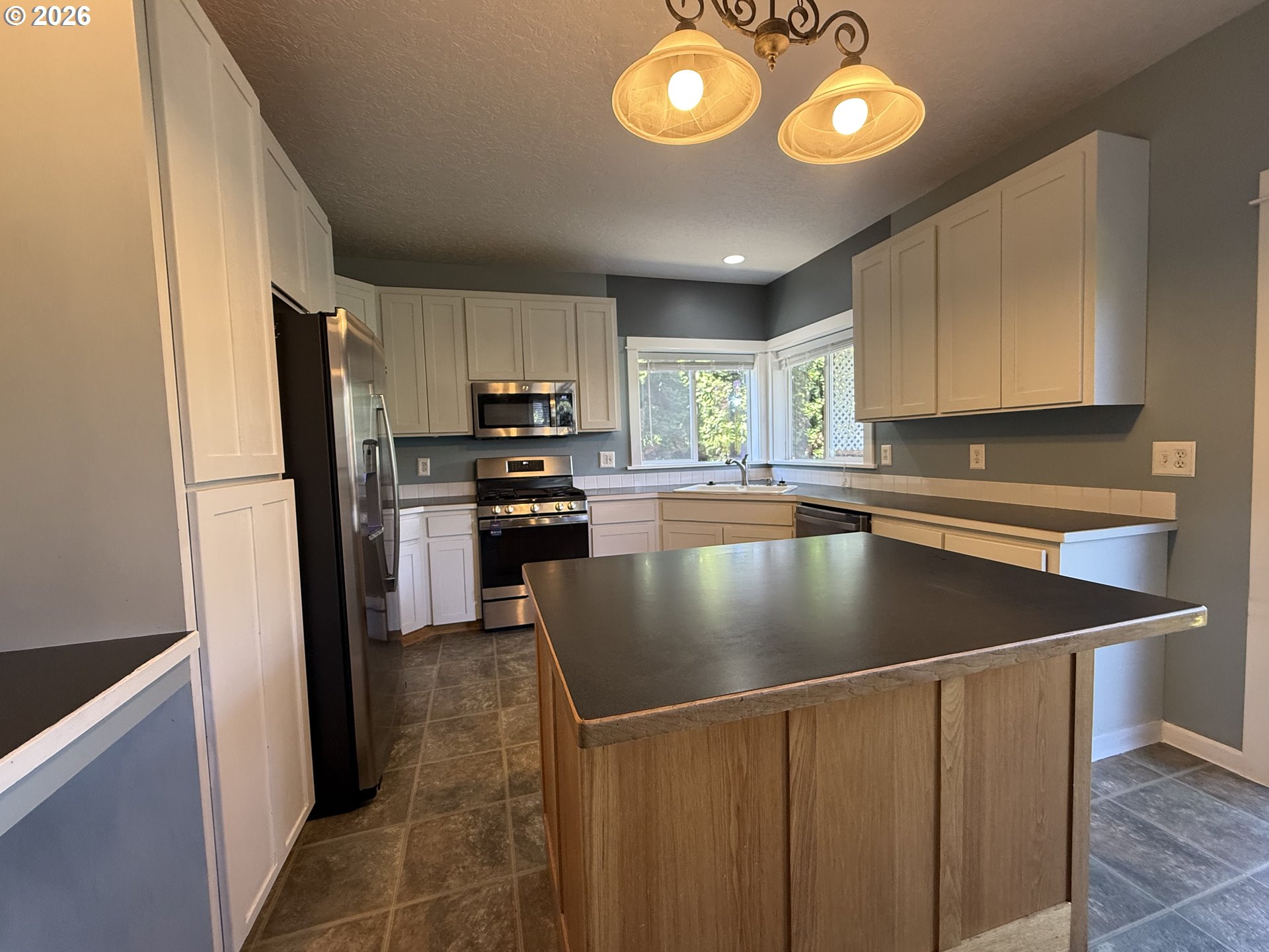 3408 Ambleside Drive Springfield, OR 97477 - Photo 21 of 44