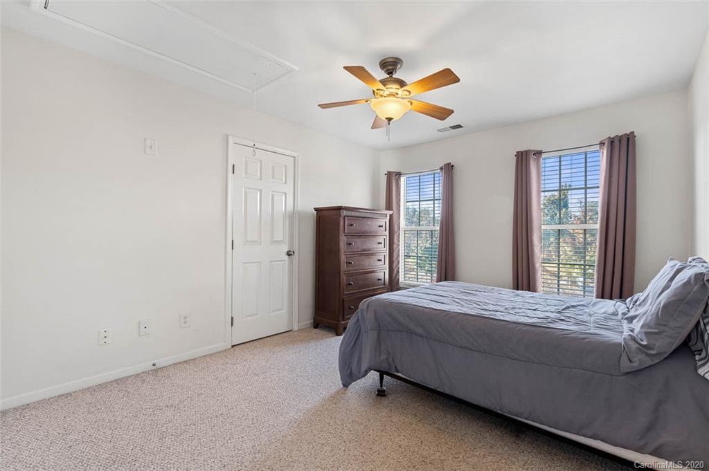 5053 Prosperity Ridge Road Charlotte, NC 28269 - Photo 11 of 24 Gallery Image 11